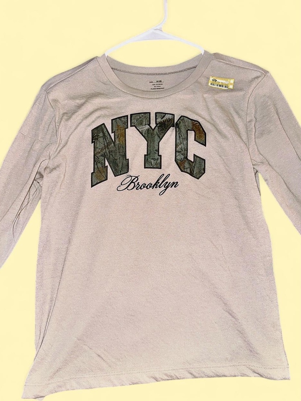 Girls' Long Sleeve NYC Brooklyn Graphic Tee - Light Pink